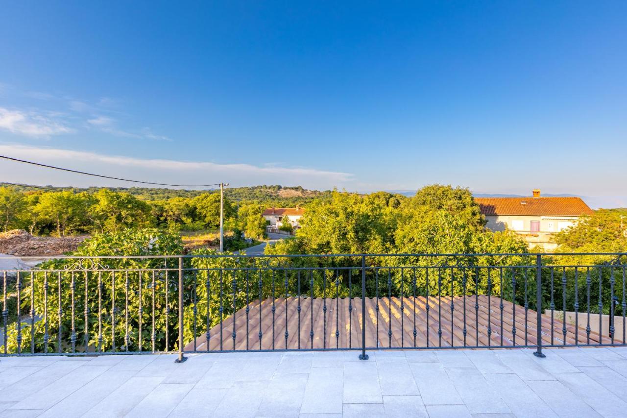 Paesana Heritage House Garica Εξωτερικό φωτογραφία